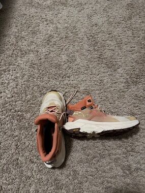 Hoka Trail Running Shoes in Coral and Cream with Tan Accents